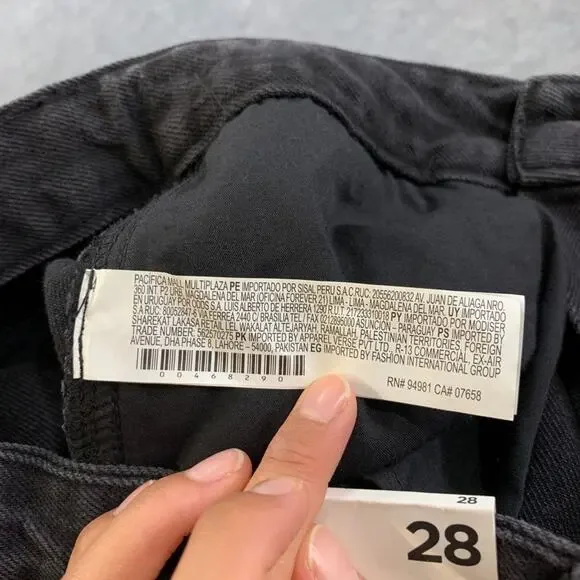 Forever 21 Pants Womens 28 Mixed Media Cargo Faux Leather Paneled Wide Straight - Picture 9 of 13